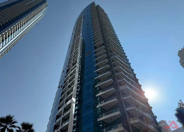Cozy Marina & Sea View Apt In Bay Central Tower Dubai Marina With Modern Gym & Pool, Steps To Beach & Metro