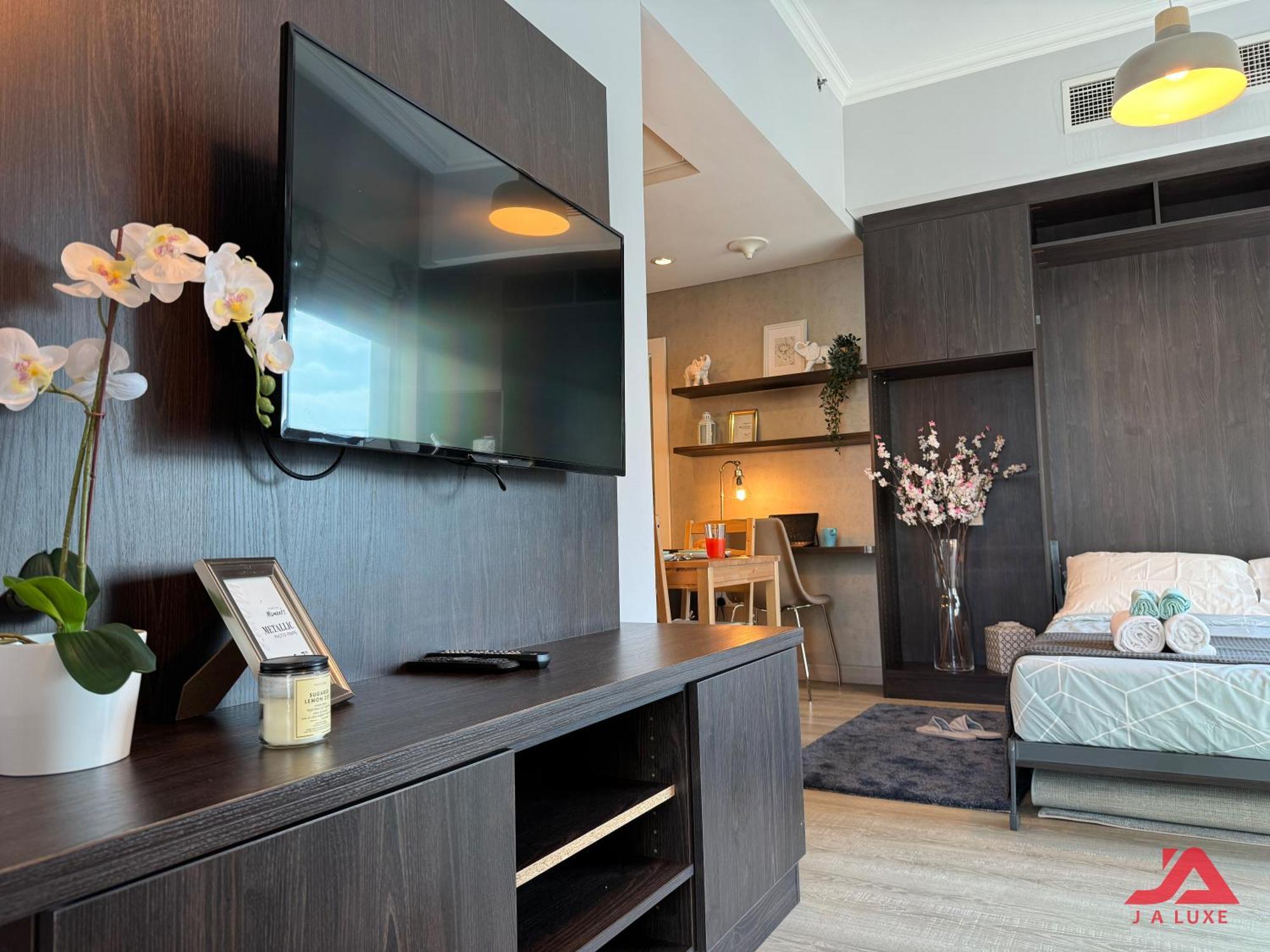 Cozy Marina & Sea View In Bay Tower Marina With Modern Gym & Pool, Steps To & Metro Апартаменти Дубай