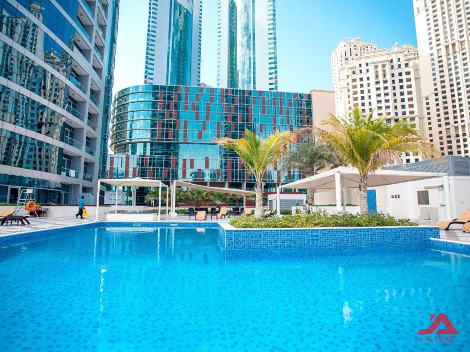 Апартаменти Cozy Marina & Sea View In Bay Tower Marina With Modern Gym & Pool, Steps To & Metro Дубай